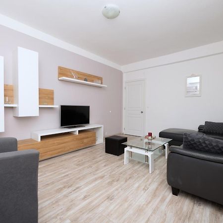 Apartments Talija Drasnice Exterior photo